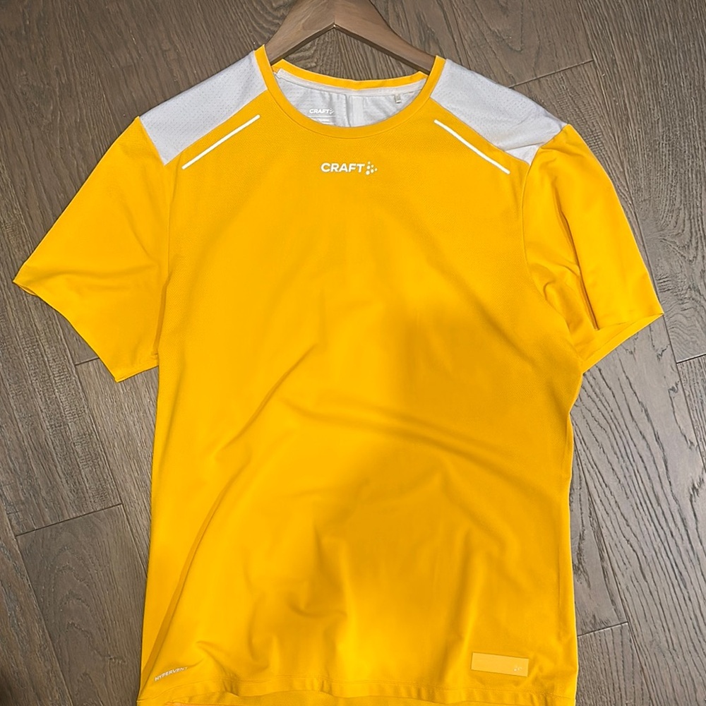 Craft Yellow Short Sleeve Tee Athletic Style